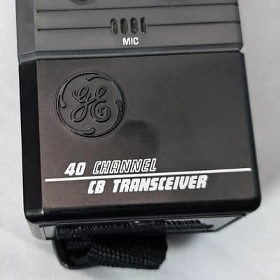 Vintage GE CB Transceiver Search 40-40 Channel Model No. 3-5979C Works Clean image 10