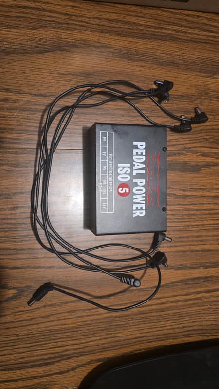 Voodoo Lab Pedal Power Iso 5