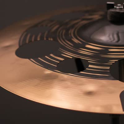 Meinl 18" Classics Custom Dual Series Trash Crash image 3