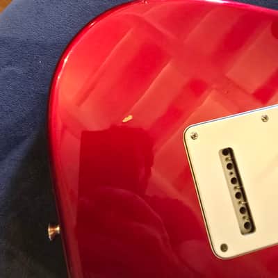 Fender STRATOCASTER AMERICAN SPECIAL CANDY APPLE RED made in USA image 2
