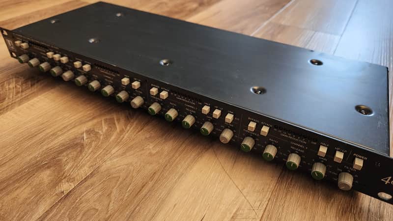 LA Audio 4C 4-Channel Compressor w/Switchable Multi-Band Operation image 1