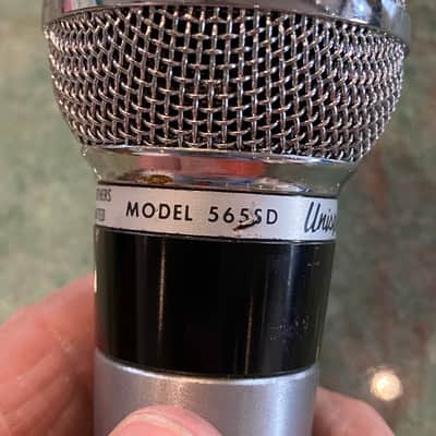 Shure Model 565SD - Unisphere I - Switchable Cardioid Dynamic Microphone 1984 - Present - Silver image 7