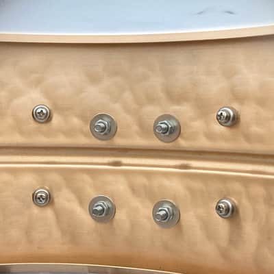 Tama - 5.5x14" Hammered Bronze Snare Drum 2000s image 7