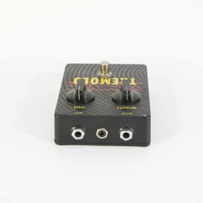 Voodoo Lab Tremolo (2-Knob Version) image 5
