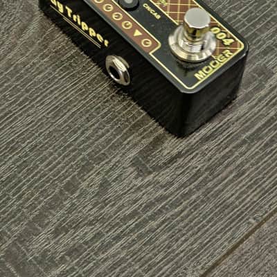 Mooer 004 Day Tripper Micro Preamp image 3