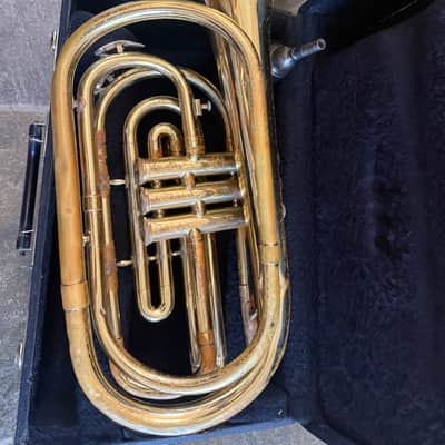 Boosey & Hawkes Marching baritone with case and mouthpiece image 1