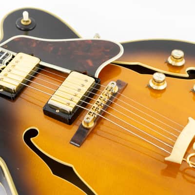 Gibson Byrdland 1974 Sunburst image 8