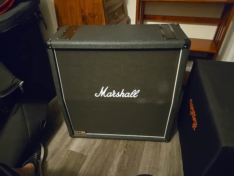 2001 Vintage Marshall 1960A Lead 300-Watt 4x12" Angled Guitar Speaker Cabinet 1999 - 2001 - Classic! image 1