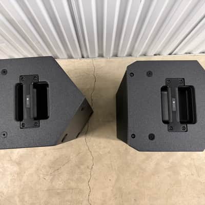 RCF NX 910-A Active PA Speakers (Pair) + Gator totes image 5