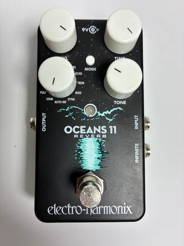 Electro-Harmonix Oceans 11 Reverb - Excellent Condition with Box image 1