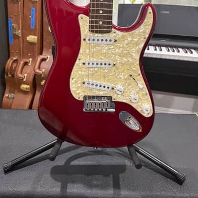 Fender American Hot Rod Roadhouse Stratocaster with Rosewood Fretboard 1997 - 2000 - Candy Apple Red image 1