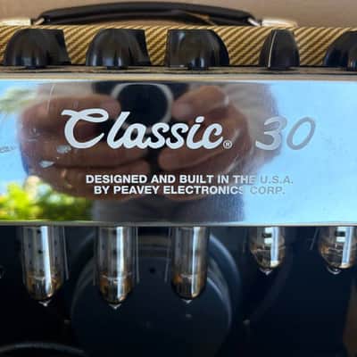Peavey Classic 30 2-Channel 30-Watt 1x12" Guitar Combo image 15