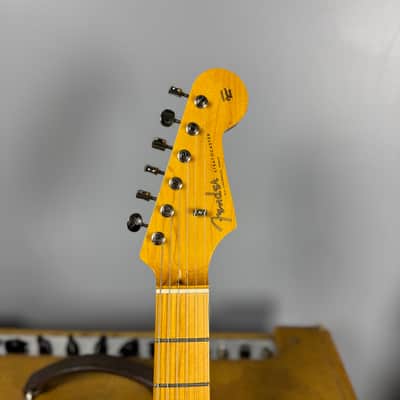 Fender JV Modified 50s Stratocaster 2022 - Two-Tone Sunburst image 2