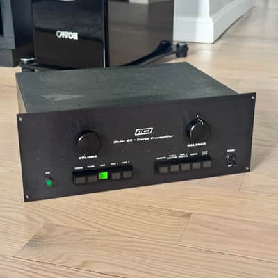 Vintage AGI 511 Stereo Preamplifier, Phono, Superb Design/Craftsmanship Ex Phono Section, Military Build Quality, Original, USA, Ex Sound 1980s - Black image 2
