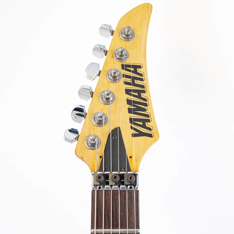 Yamaha RG-421D RG Style Electric Guitar w/ 24 frets, HSH Pickups