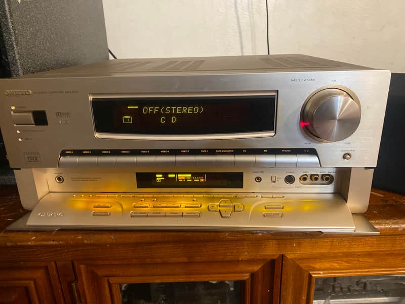 Onkyo integra av digital surround amplifier japan version A-DS939