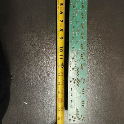 Peavey Combo 300 front circuit board 1985 - Yellow image 2