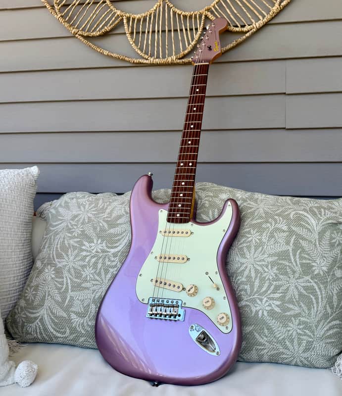 2015 Squier Classic Vibe '60s Stratocaster Burgundy Mist Metallic FSR—6.8lbs! image 1