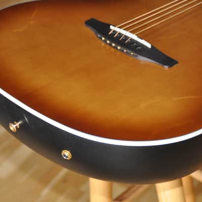 OVATION CDX40 PB G Celebrity Elite Deluxe Peach Burst / Deep Contour Body / CDX40-PB-G / CCV24091242 image 4