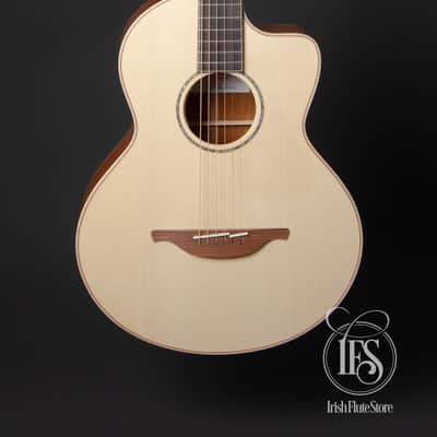 Lowden S-35C Cocobolo & Adirondack Spruce 12-Fret with L.R. Baggs Anthem Pickup 2025 image 4