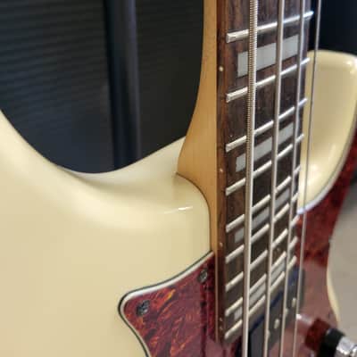 Rare-Cort- Billy Cox Signature Model Freedom Bass 2000 - Antique White image 18