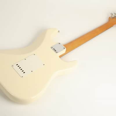 Fender American Vintage II 1961 Stratocaster Left-Hand Rosewood Fingerboard Olympic White V25751 image 8
