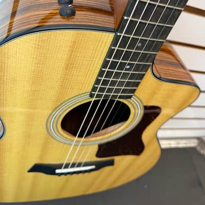 Taylor 214ce Plus Acoustic Electric with Gig Bag - Pre Owned image 8