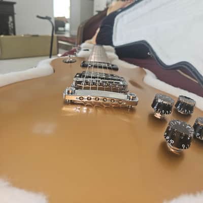 Gibson Les Paul Studio 2014 - Gold image 1