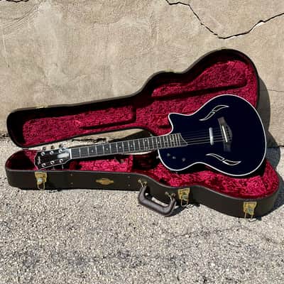Taylor T5z Standard with Sitka Spruce Top 2014 - Present - Black image 2