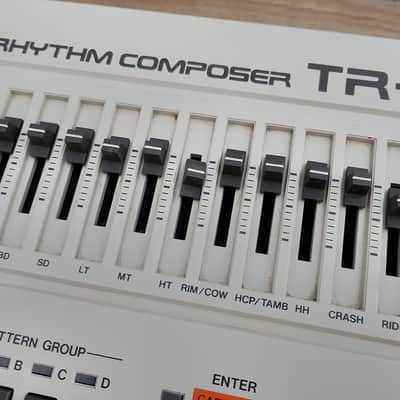 Roland TR-707 Rhythm Composer 1985 - White image 6