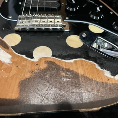 Heavy relic Fender Buddy Guy Artist Series Signature Stratocaster 2018 - Black with Polka Dots with Dimarzio and lace sensor pickup image 3