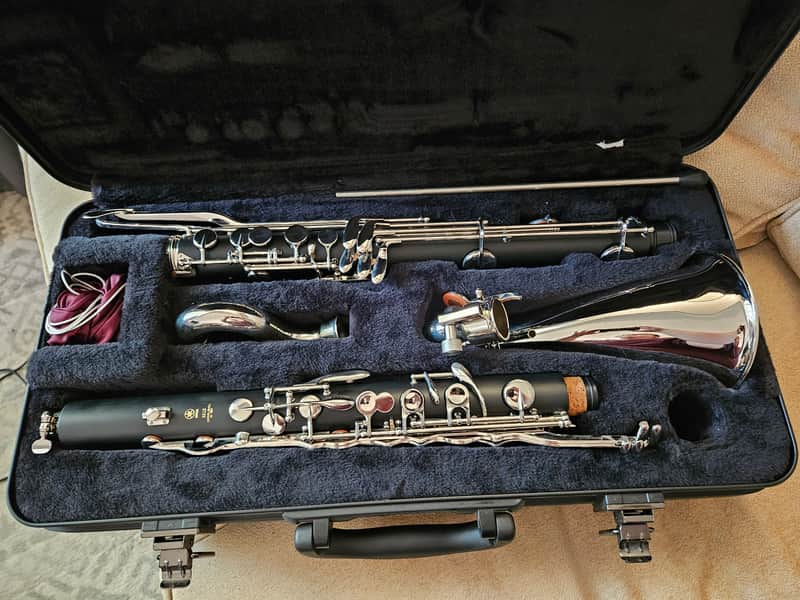 Yamaha YCL-221II Standard Bb Bass Clarinet with Low Eb 2010s - Black image 1