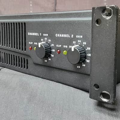 QSC RMX2450 2-Channel Power Amplifier image 3