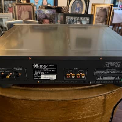 JVC XL-Z1050TN 1999 - Dark Grey and Black image 3