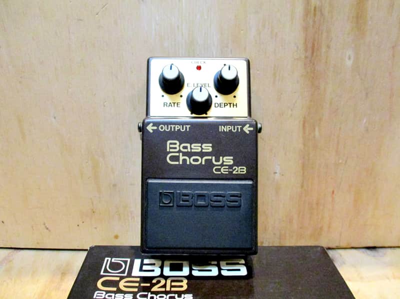 Boss CE-2B