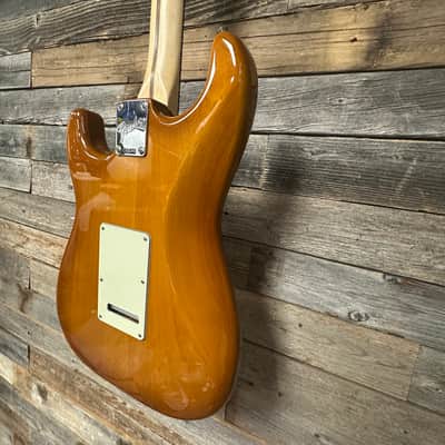Fender American Performer Timber Stratocaster 2024 - Honey Burst image 3