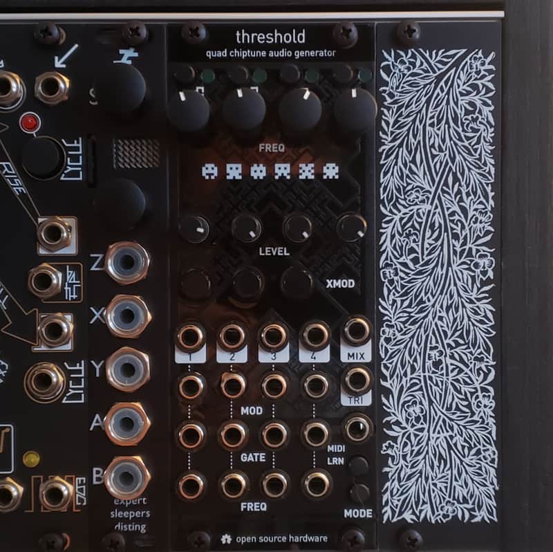 Mutable Instruments Threshold (10hp Edges Clone w/ Midi) 2023 - Black image 1
