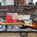 Fender American Ultra Stratocaster with Maple Fretboard 2019 - Present - Ultraburst