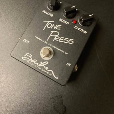 Barber Tone Press Compressor 2003 - 2014 - Black image 2