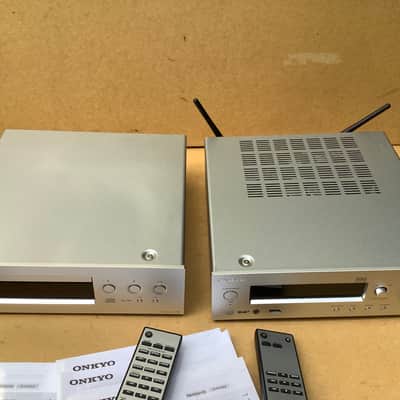Onkyo C 755 and R-N855 R N 855 / compact disc player and network receiver amplifier / complete set with remotes image 10