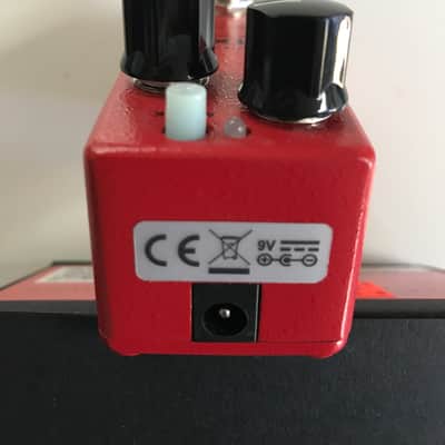 MXR M291 Dyna Comp Mini Compressor Pedal w/ Attack Switch Red image 4