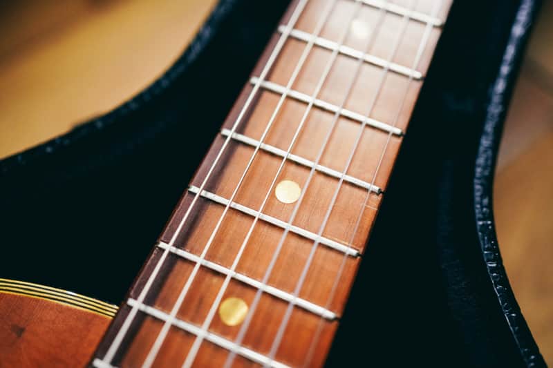 c.1960 Yamaha Dynamic Guitar No.2 – Hand Crafted in Japan | All