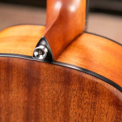 Alvarez AP66e Artist Series Acoustic/Electric Guitar - Shadowburst image 7