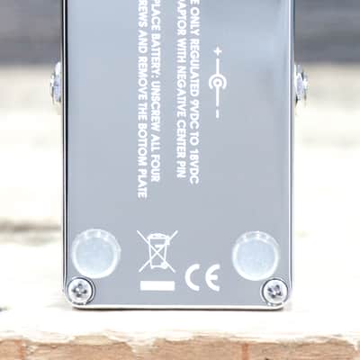 Xotic Effects RC Booster V2 Super Transparent 20dB+ Clean Boost Effect Pedal image 4