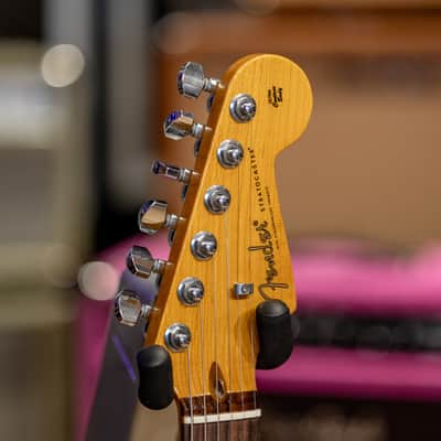 Fender American Ultra Luxe Vintage '60s Stratocaster HSS - Sea Foam Green image 5