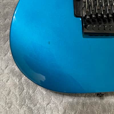USA  Vintage Kramer Proaxe Deluxe 1989 Candy Blue, Seymour Duncans, Original Floyd Rose OHSC VG image 7