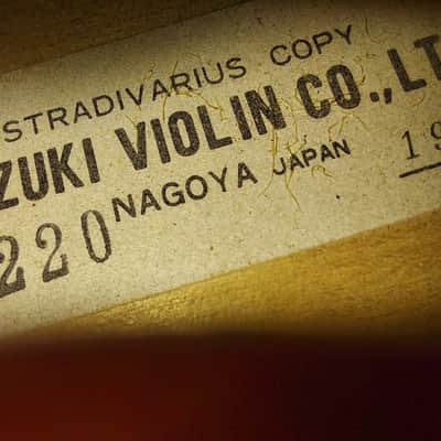 Suzuki Model 220 (1/10 Size) Violin, Japan 1975, with case & bow image 5