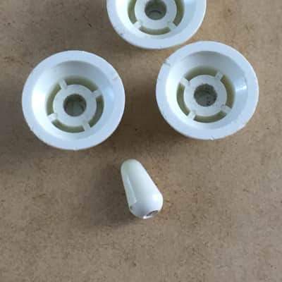 Fender Japan Vintage MIJ Strat Knobs 1980s Natural Relic White + Tip Matching Set image 5