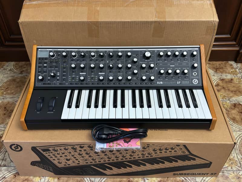 MOOG SUBSEQUENT 37 - IN LIKE NEW CONDITION!! image 1