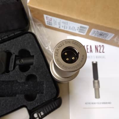 AEA Nuvo N22 - Active Near-field Ribbon Microphone - boxed with accessories image 9